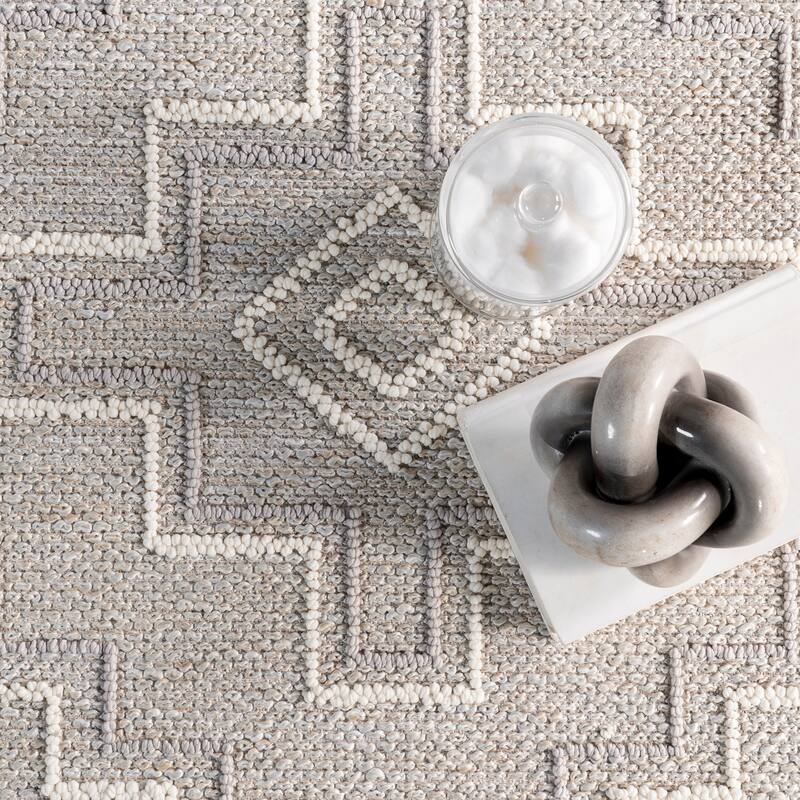Nuloom Alani Textured Moroccan Area Rug