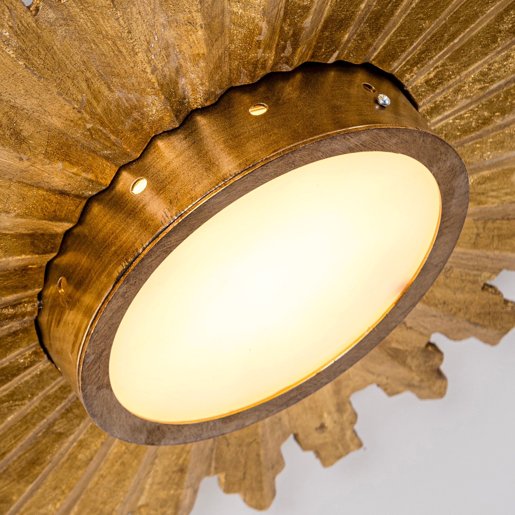 22-inch Retro Gold Sunburst LED Flush Mount Ceiling Light