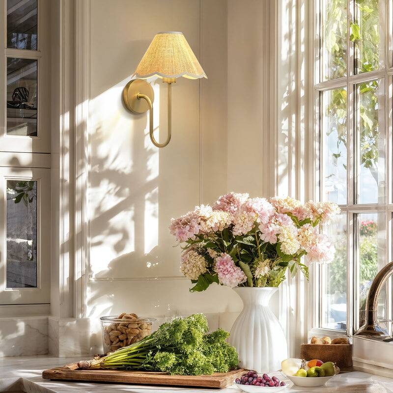 Mysa Wall Light Sconce - Metal, Raffia & Natural Beige, Gold Wall Sconce for Bedroom or Bathroom in Modern, Mid-Century Style