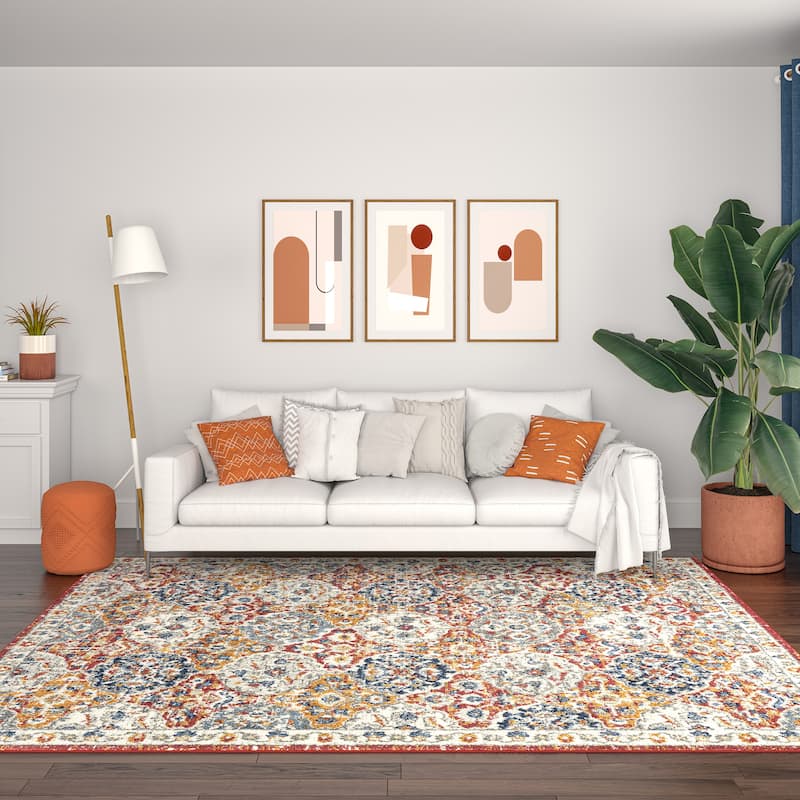 Chesney Bohemian & Eclectic Floral Indoor Area Rug