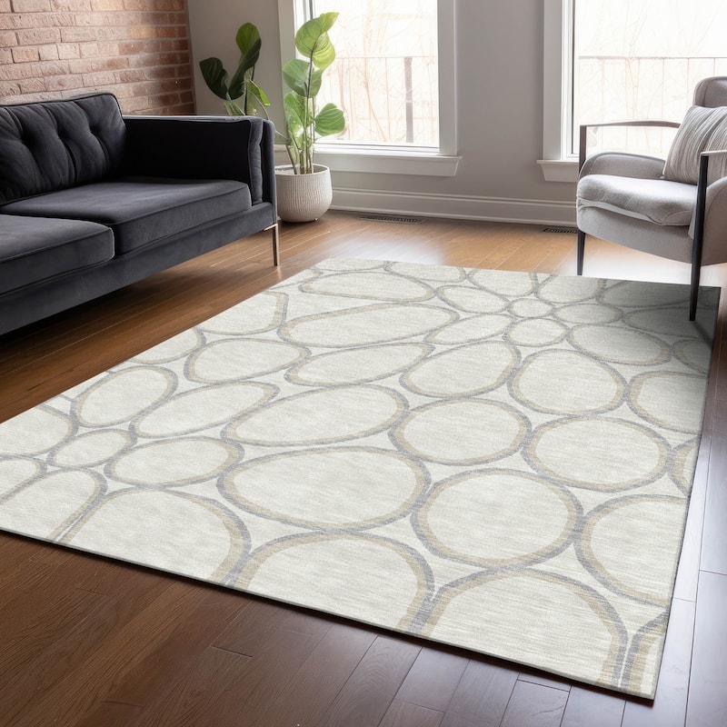 Machine Washable Indoor/ Outdoor Modern Bubbles Chantille Rug - Ivory - 2'6" x 3'10"
