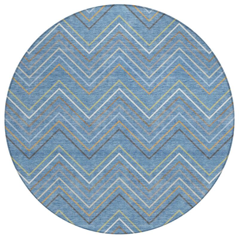 Machine Washable Indoor/ Outdoor Modern Chevron Chantille Rug