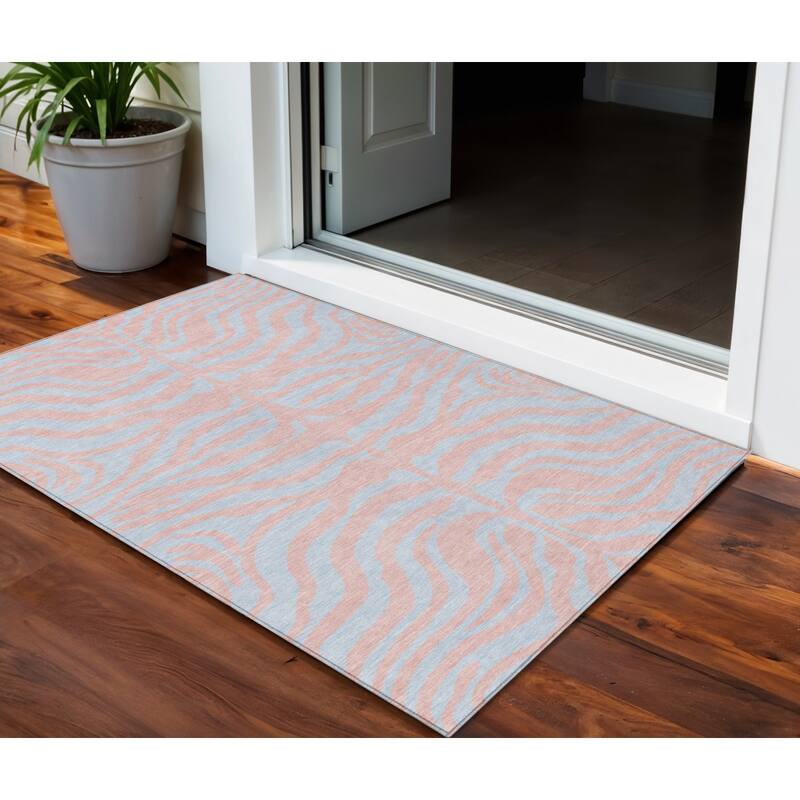HomeRoots Animal Print Transitional Rectangle Outdoor Rug - 3' x 5'
