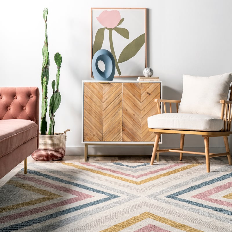 Nuloom Neveah Contemporary Chevron Area Rug