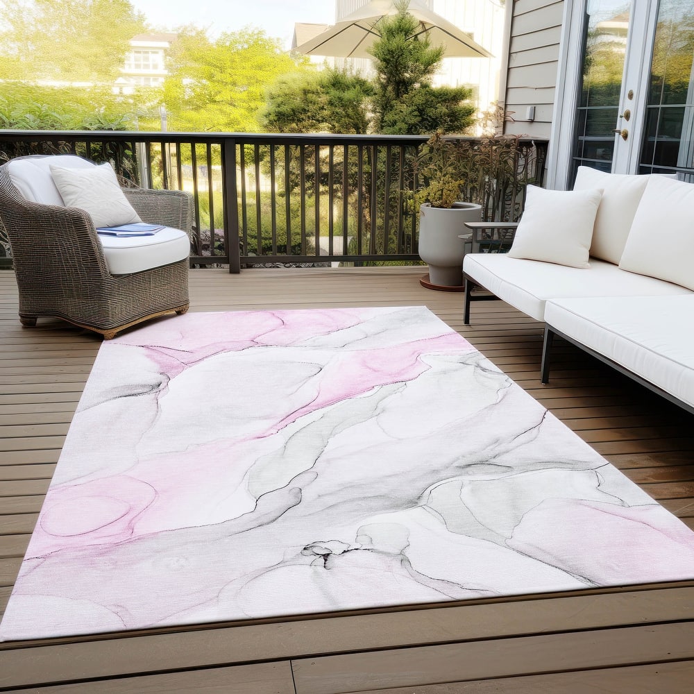 Machine Washable Indoor/ Outdoor Abstract Watercolor Chantille Rug