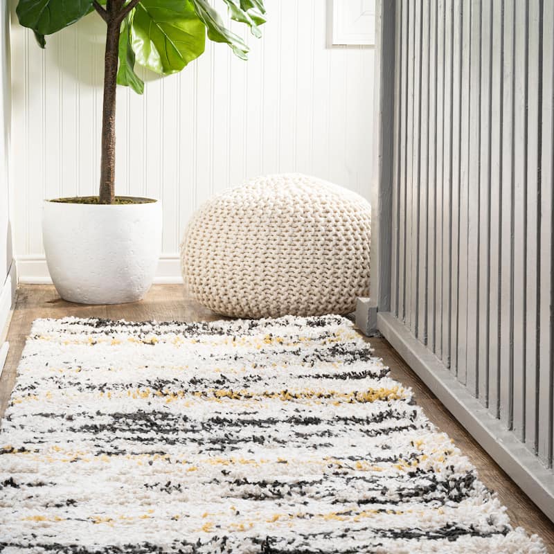JONATHAN Y Soller Modern Bold Strie' Shag Area Rug