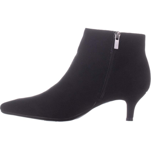 naturalizer giselle bootie