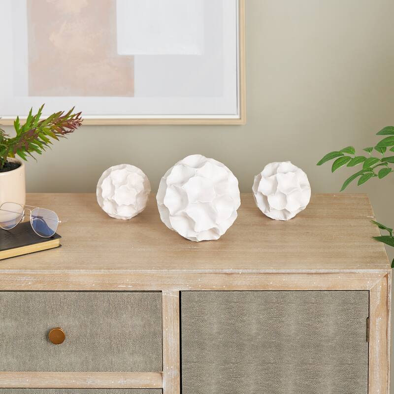 Gold or White Resin Decorative Orbs & Vase Filler with Varying Sizes (Set of 3)