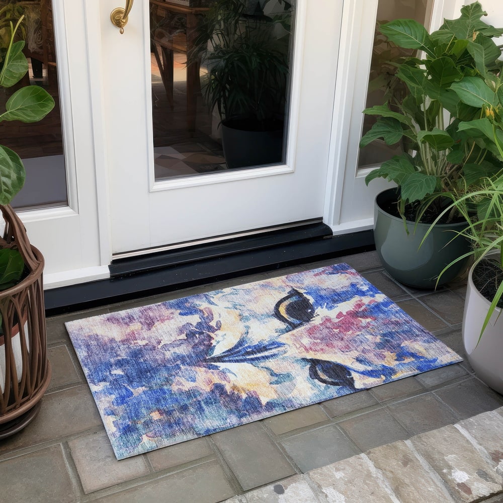 Machine Washable Indoor/ Outdoor Modern Owl Chantille Rug