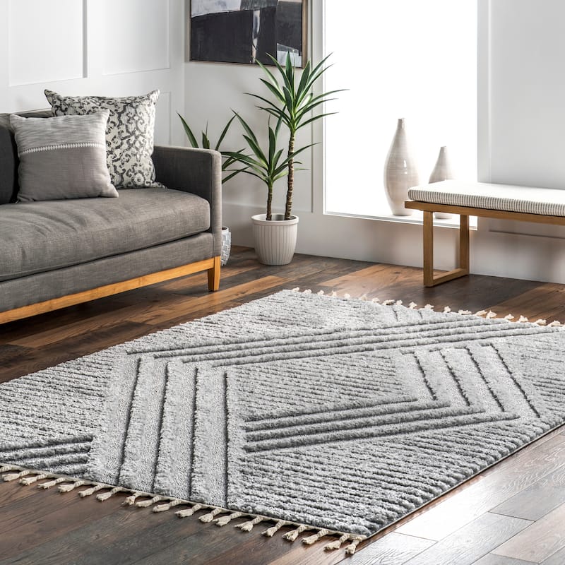 Nuloom Risette Geometric Shag Tassel Area Rug - 8'10" x 12' - Light Grey