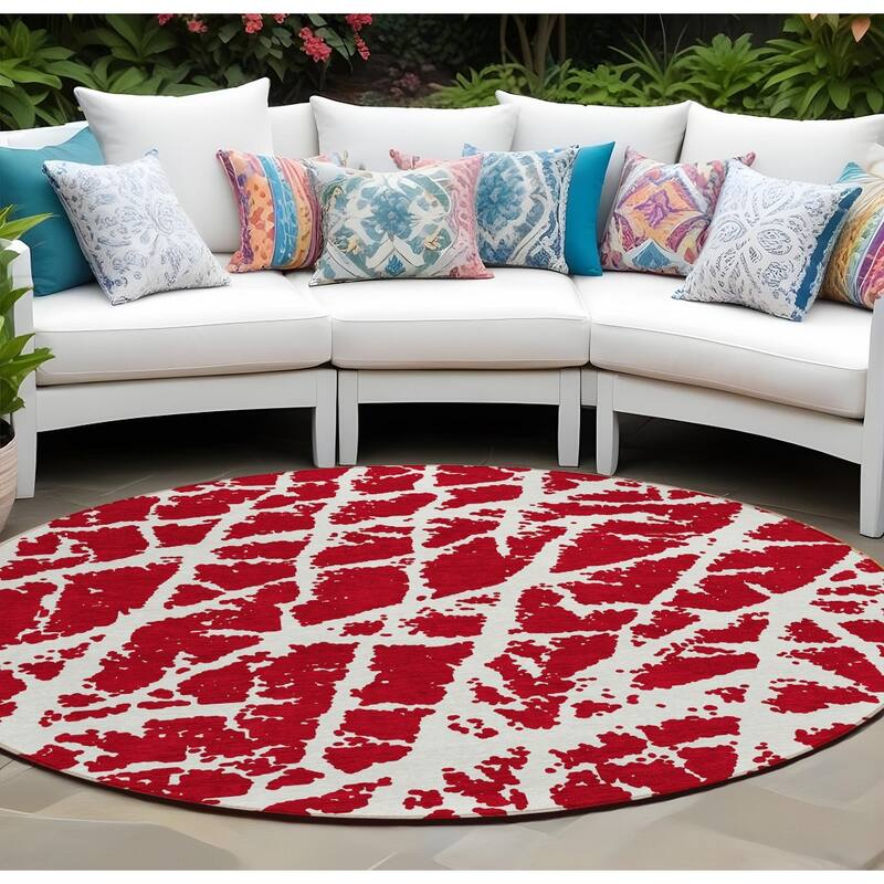Mari Modern Art-Inspired Weather Resistant Blended Style Outdoor Rug - 8' Round - Multi