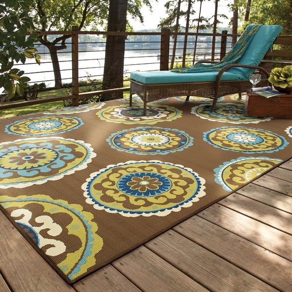 Carson Carrington Assentoft Medallion Indoor/ Outdoor Area Rug
