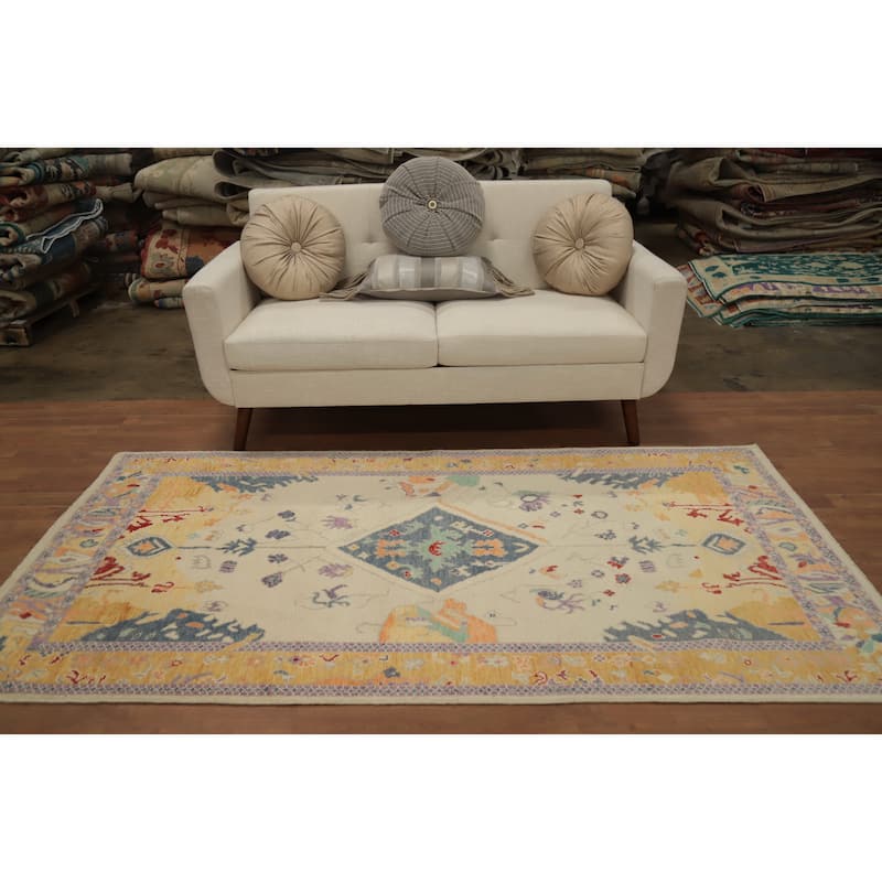 Hand Knotted Oriental 100% Wool Carpet Transitional Geometric Beige & Ivories Oushak Area Rug - 7' 8'' X 3' 10''