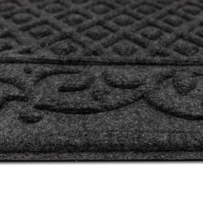 Mohawk Home Garden Vine Impressions Smoke 2' X 3' Door Mat - 2' x 3'