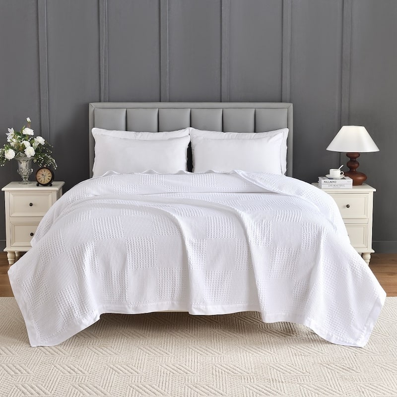 100% Cotton Waffle Weave Lightweight Bed Blanket, Cotton Sateen Bordered - 68x90" - White