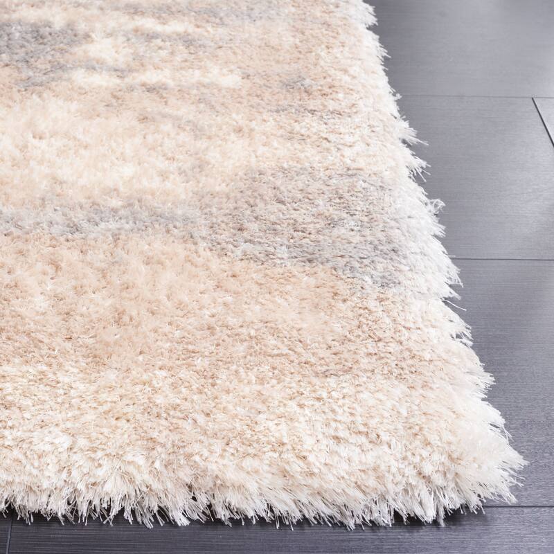 SAFAVIEH Cloud Shag Sadiye Modern Abstract 2-inch Thick Rug