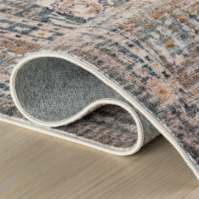Nuloom Romilly Bordered Traditional Washable Area Rug