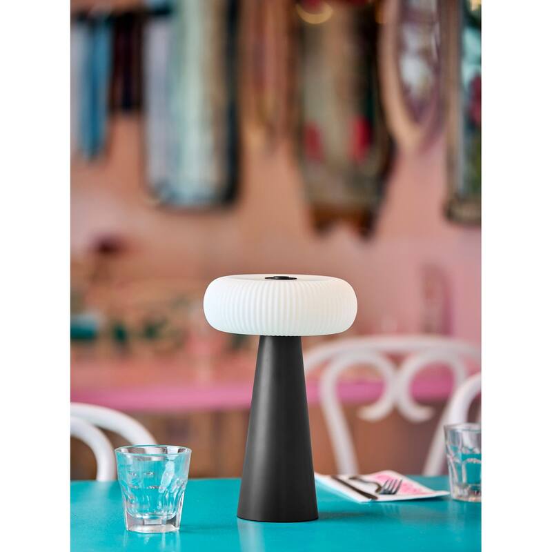 Ozzie LED Cordles Table Lamp