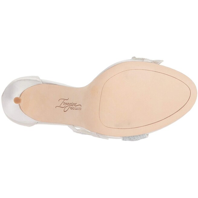 imagine vince camuto dayanara