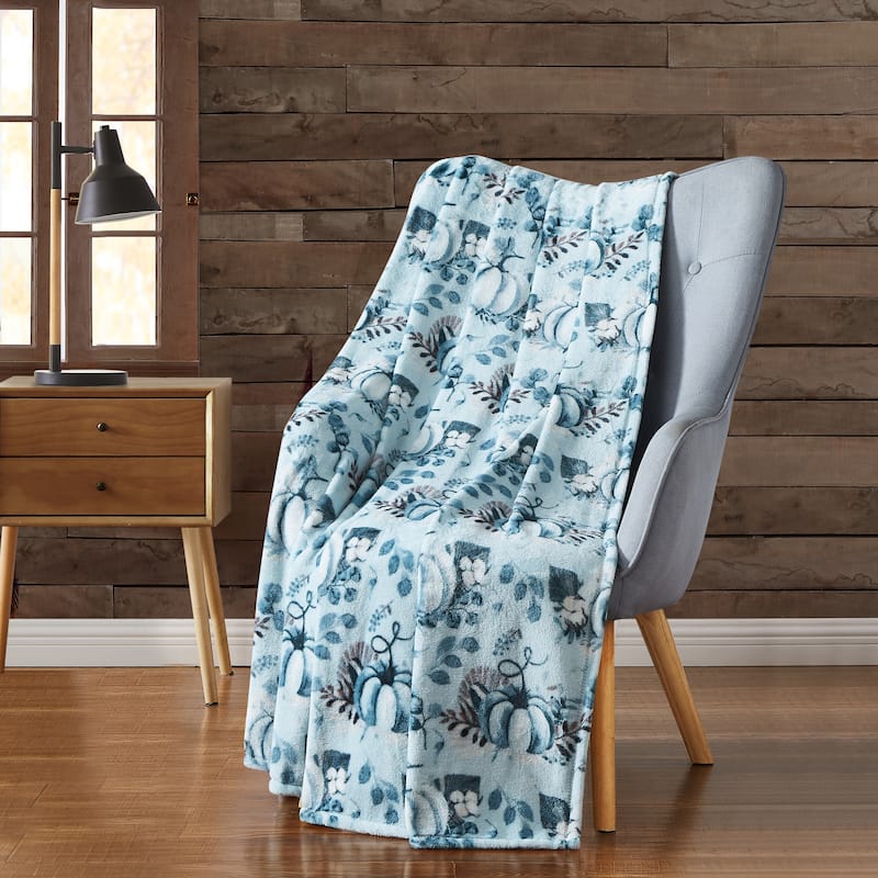 Harvest Plush Flannel Throws Pumpkins Ghosts Witches & Bats 50" x 70" - Teal Pumpkins