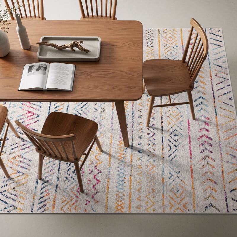 The Curated Nomad Midtown Geometric Distressed Bohemian Rug