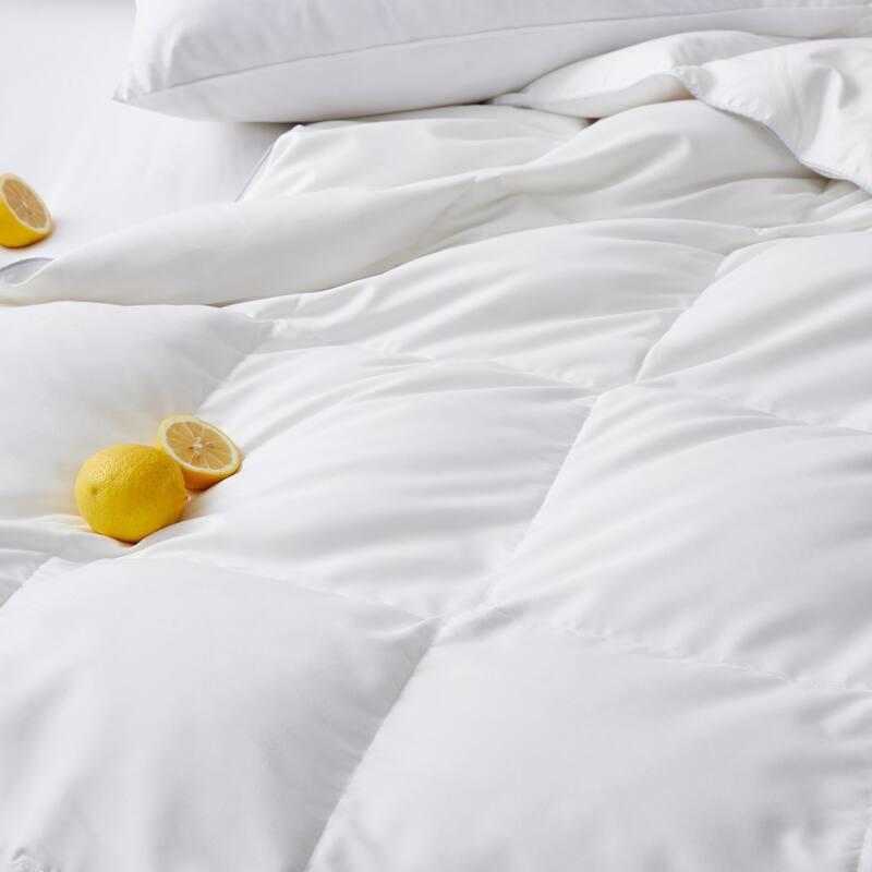 Lightweight White Feather Goose Down Duvet Comforter