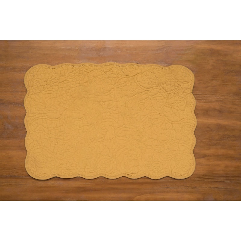Christiana Honey Reversible Machine Washable Scallop Quilt Placemats Set of 6