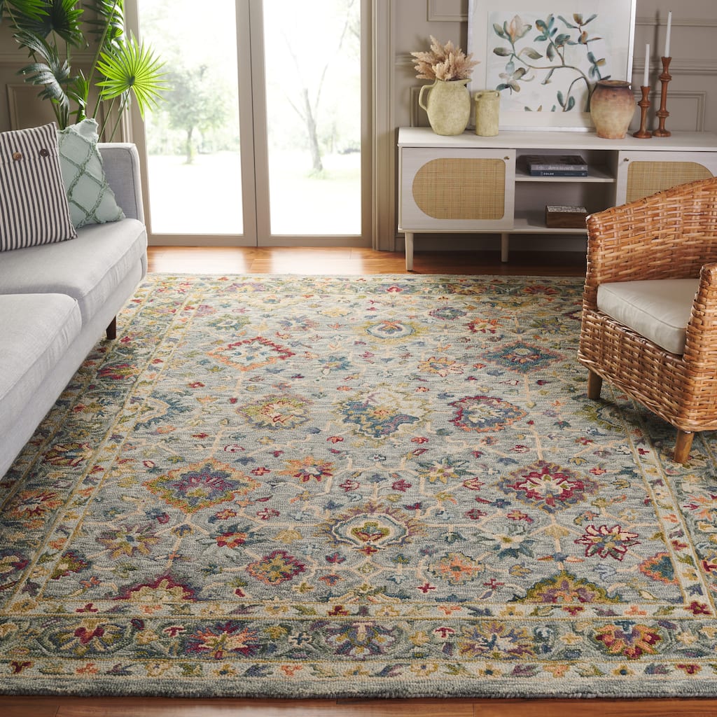SAFAVIEH Handmade Aspen Nicasia Boho Wool Rug