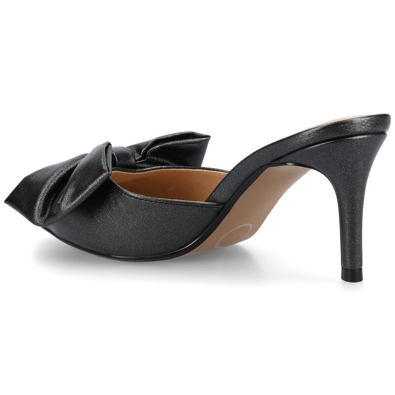 Journee Women's Tiarra Medium and Wide Width Evening Pumps