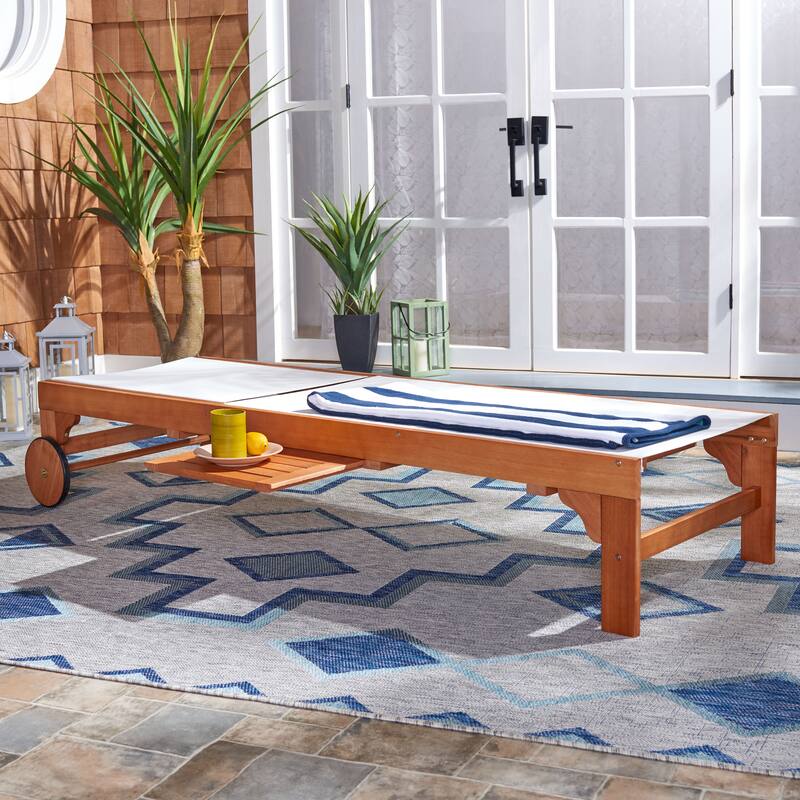 SAFAVIEH Outdoor Liubomira Sunlounger - 25Wx81Dx39H