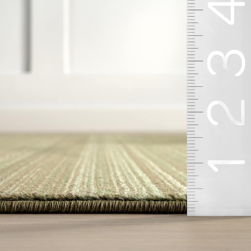 Nuloom Raya Contemporary Solid Area Rug