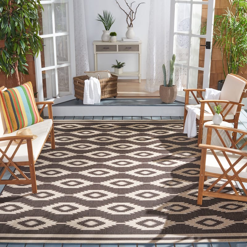 SAFAVIEH Beach House Jannita Indoor/ Outdoor Waterproof Patio Backyard Rug