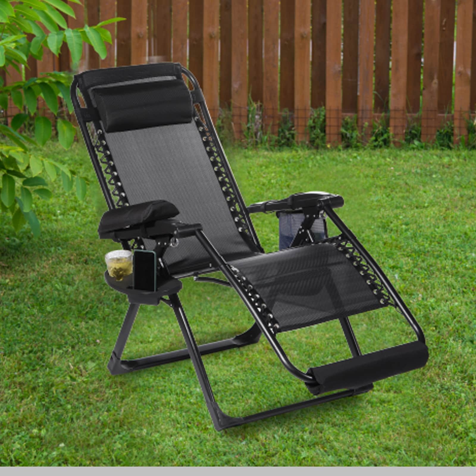 Gravity outlet chair cushion