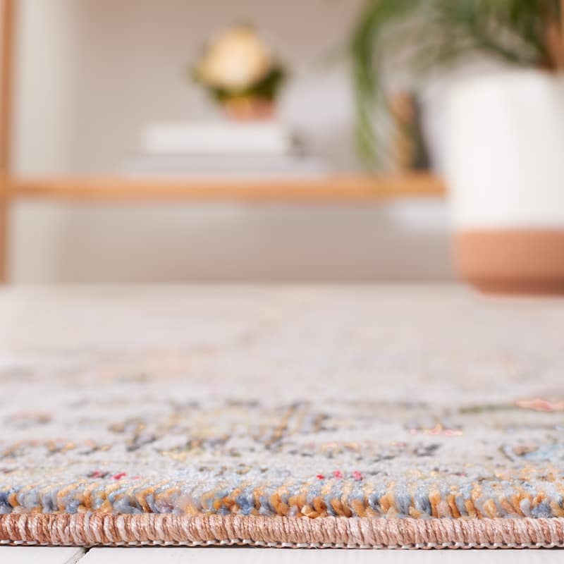 SAFAVIEH Crimson Nouha Oriental Rug
