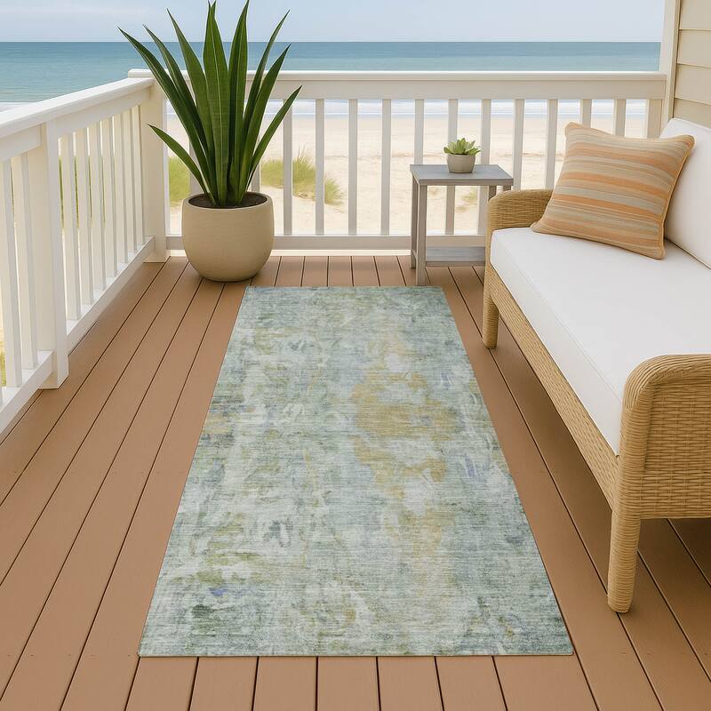 Machine Washable Indoor/ Outdoor Muted Ombre Chantille Rug - Aloe - 2'3" x 7'6"
