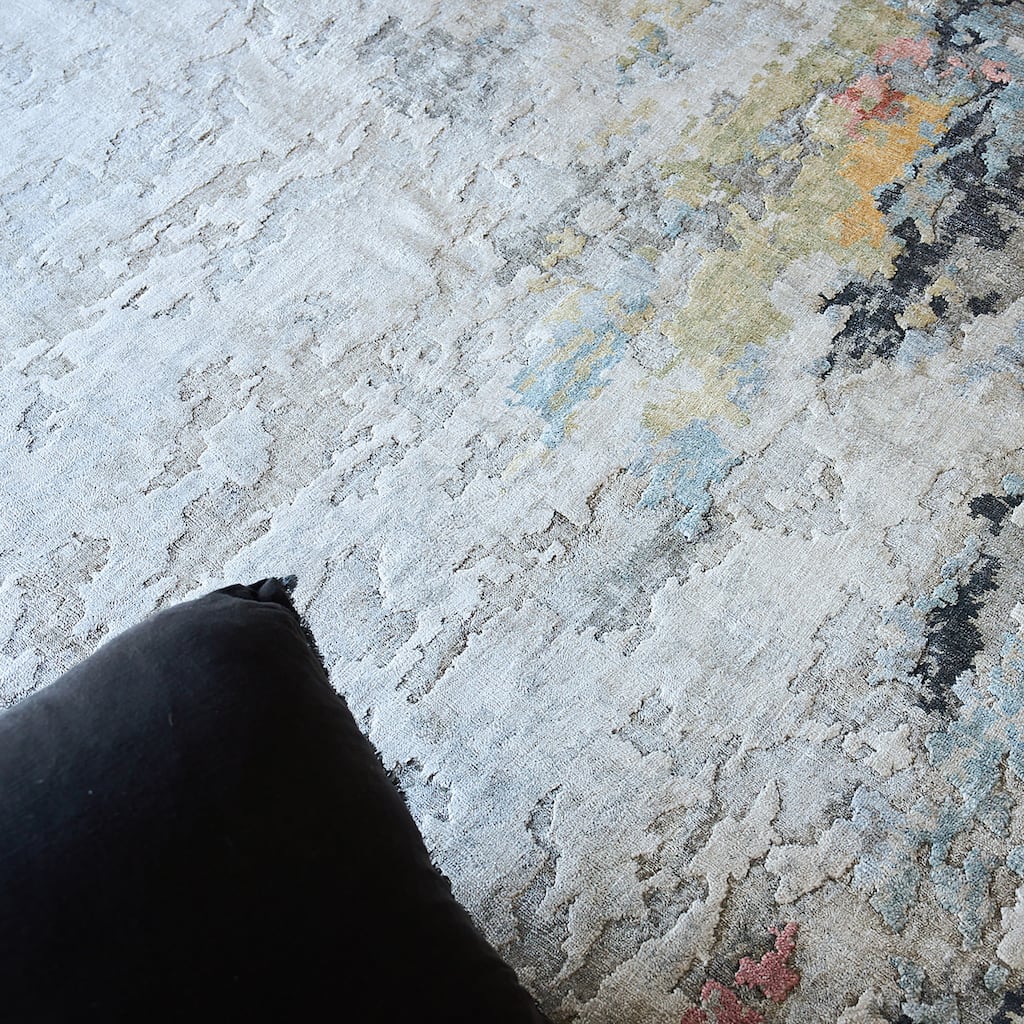 EXQUISITE RUGS Floor Art Hand-knotted Bamboo Silk Silver/Grey/Coffee Area Rug.