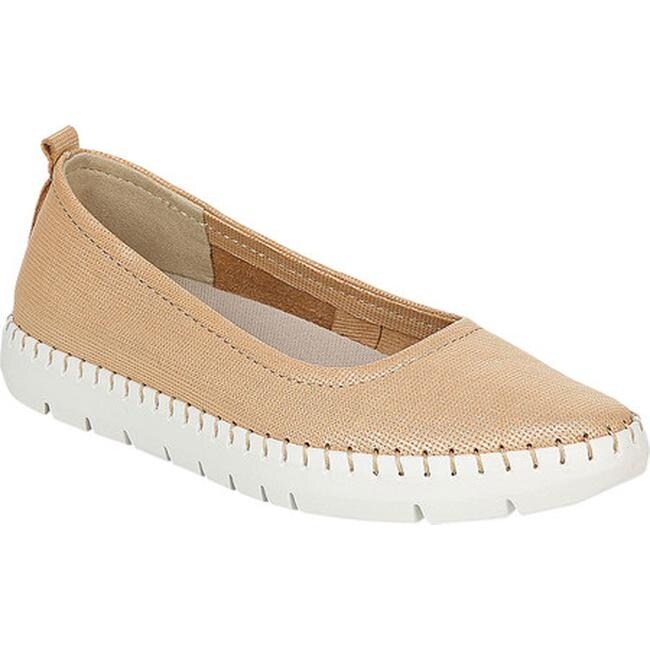 naturalizer tan flats