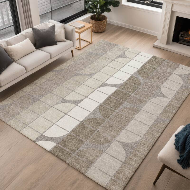 Machine Washable Indoor/ Outdoor Modern Finch Chantille Rug