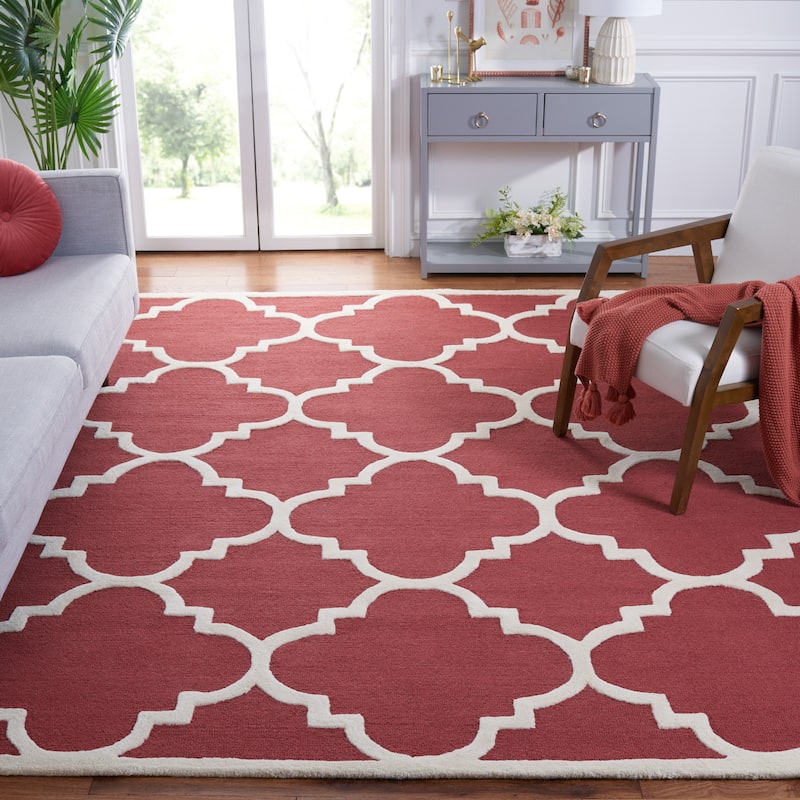 SAFAVIEH Handmade Cambridge Gullveig Modern Moroccan Wool Rug