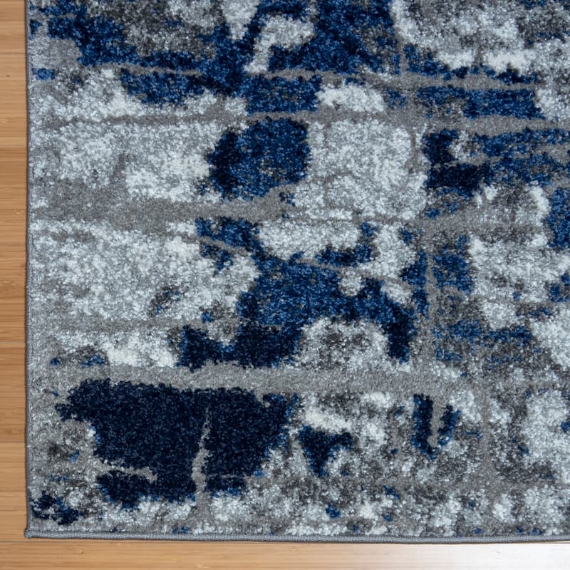 Gertmenian Barcelona Polyester / Polypropylene Turfted High-Low Area Rug Collection