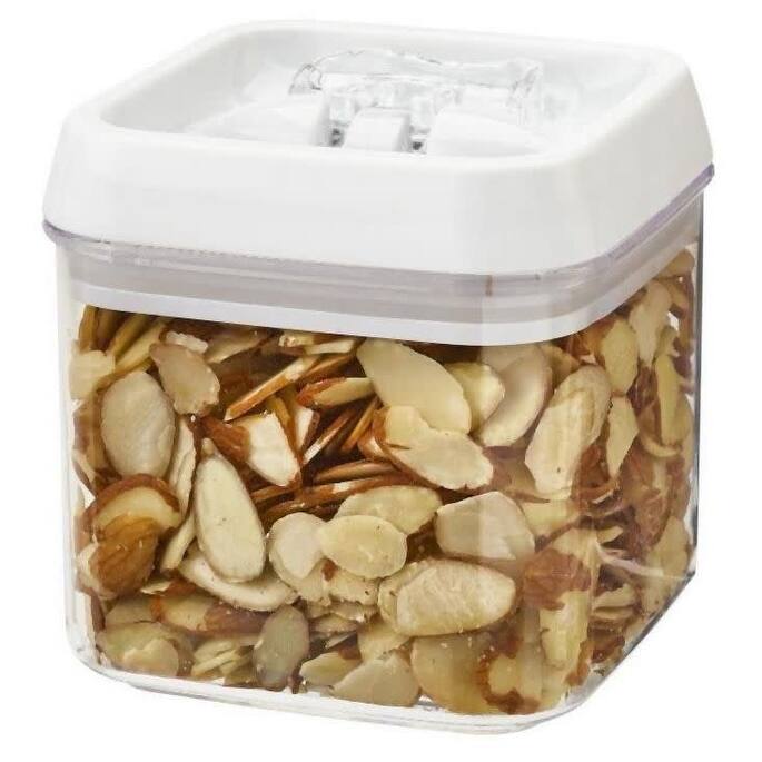 Rev-A-Shelf 1 Quart Clear Plastic Container with Locking Lid