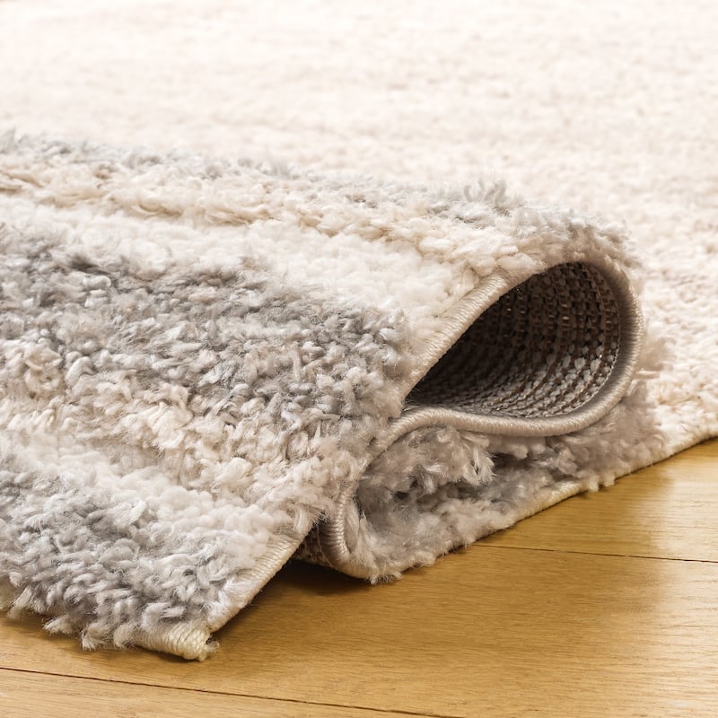 SAFAVIEH Gemma Shag Ulfat Plush Thick Rug