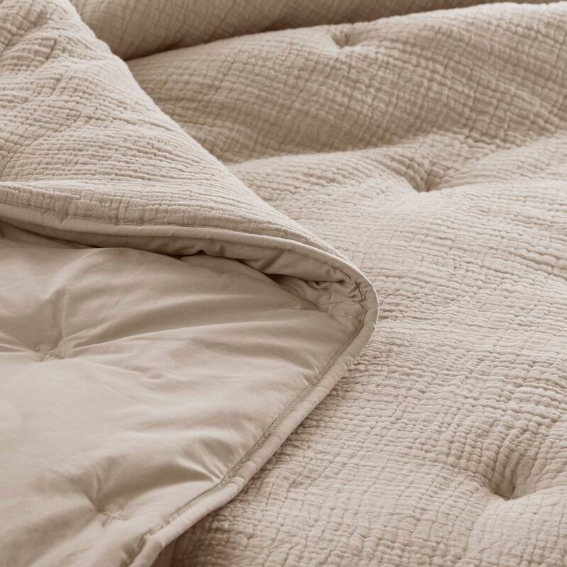 Harbor House Breeze Cotton Gauze Embroidered Quilt Set