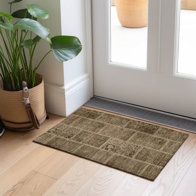 Machine Washable Indoor/ Outdoor Chantille Vintage Persian Patchwork Rug