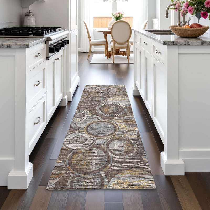 Machine Washable Indoor/Outdoor Contemporary Wheels Chantille Rug