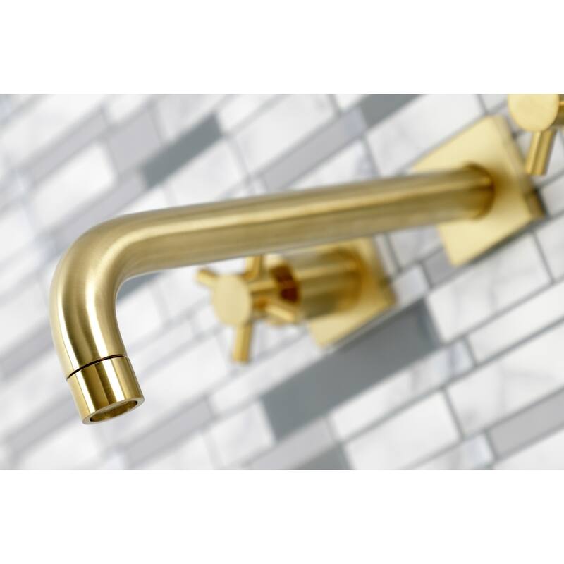 Concord 3-Hole Wall Mount Roman Tub Faucet in Polished Brass