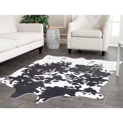 SAFAVIEH Faux Cowhide Darci Rustic Polyester Rug