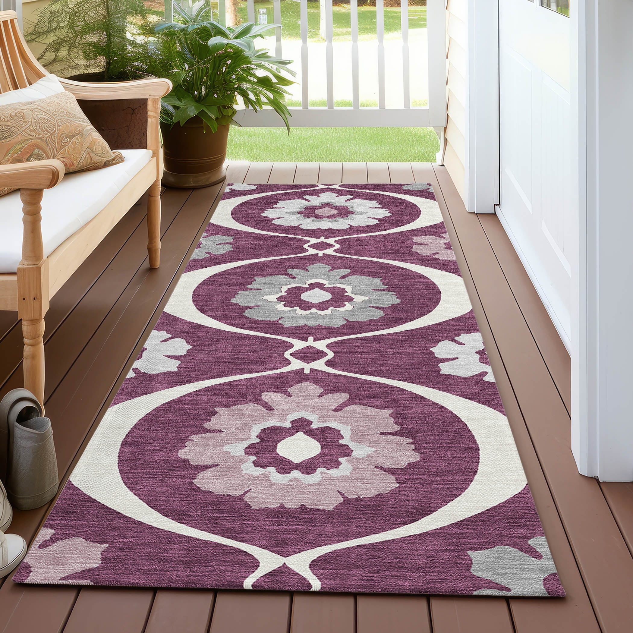 Machine Washable Indoor/ Outdoor Chantille Floral Geo Rug