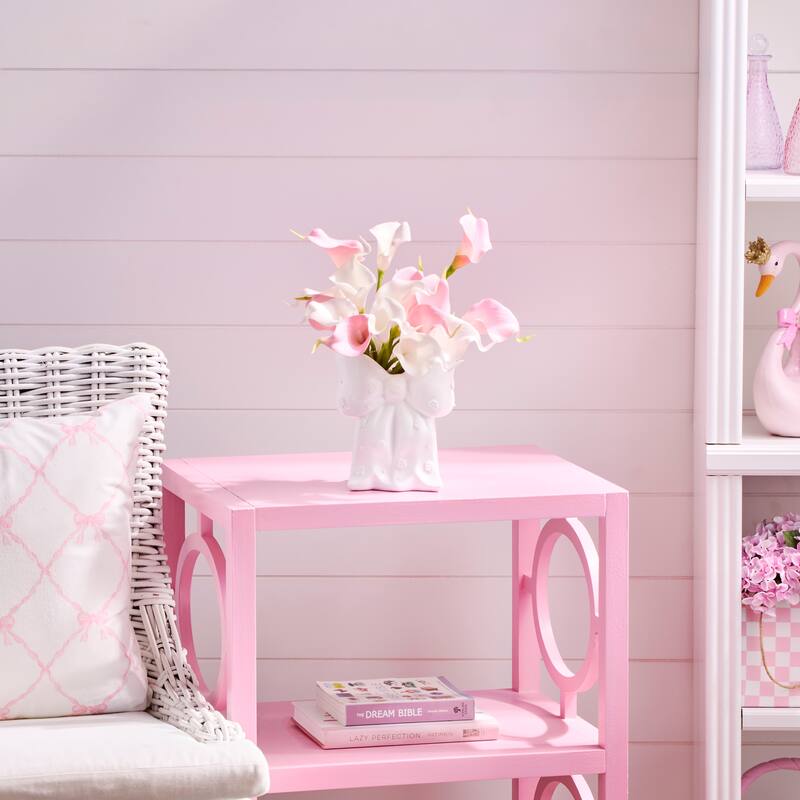 7" Resin Bowtie Vase