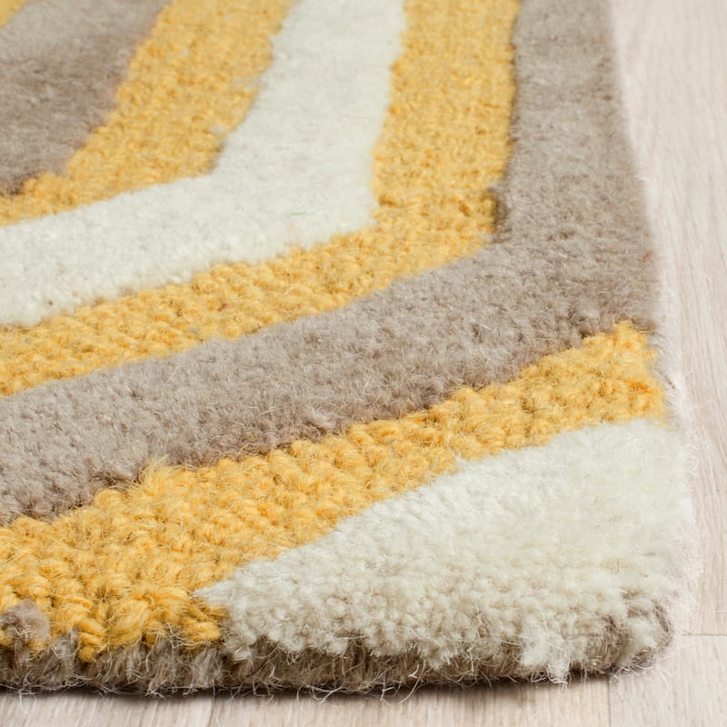 SAFAVIEH, Handmade Cambridge Faiza Modern Moroccan Wool Rug